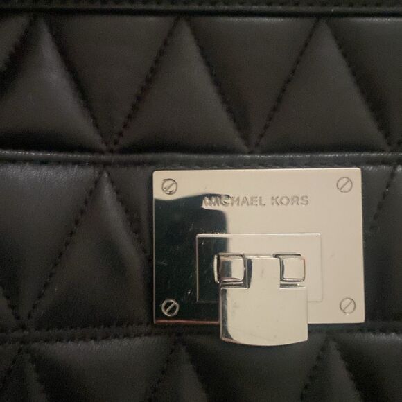 Michael Kors Vivianne Black Quilted Leather Large Top Zip Satchel Bag - Picture 7 of 8